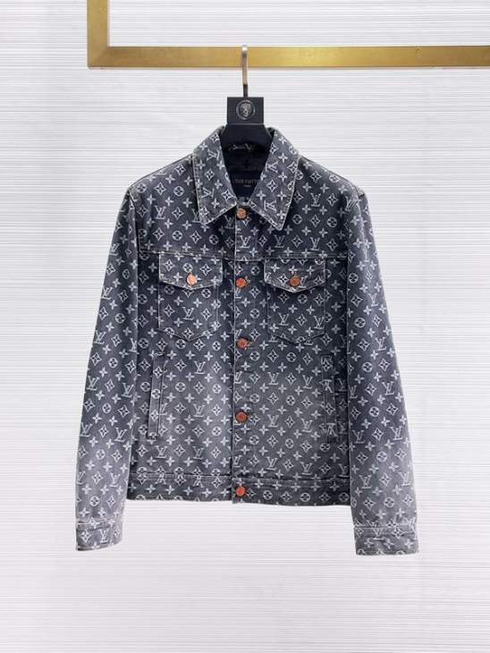 Picture of Louis Vuitton Jackets _SKULVM-3XLxetr9731840